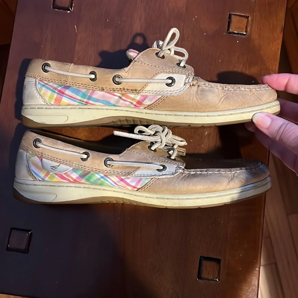 Leather Sperry Topsiders, broken in, great summer shoe, boat shoe